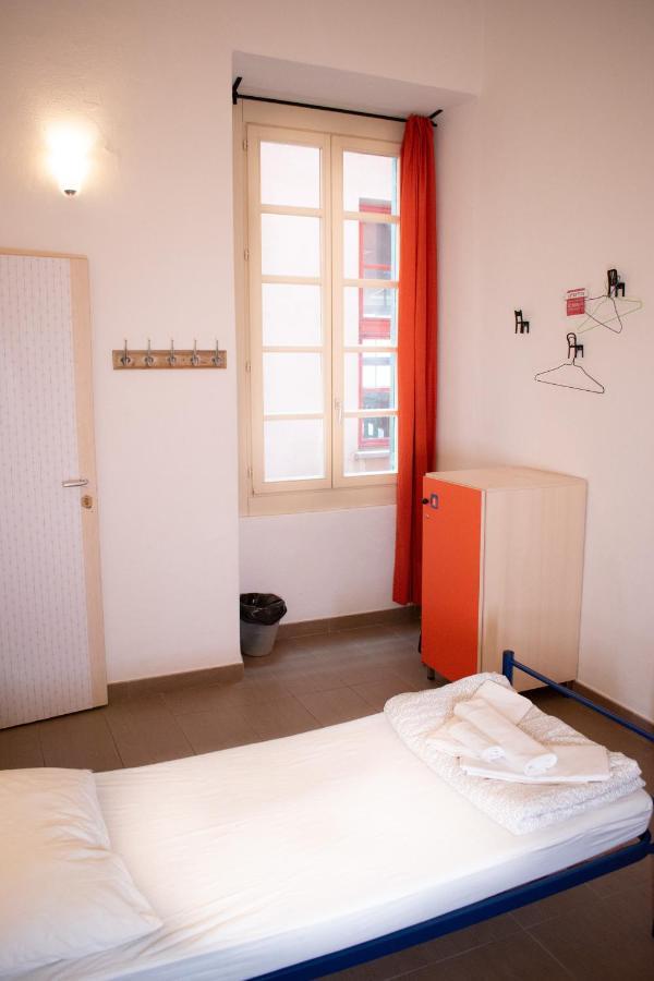 Abbey Hostel Genova Eksteriør billede
