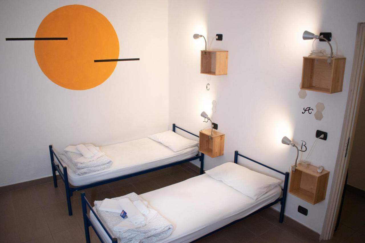 Abbey Hostel Genova Eksteriør billede