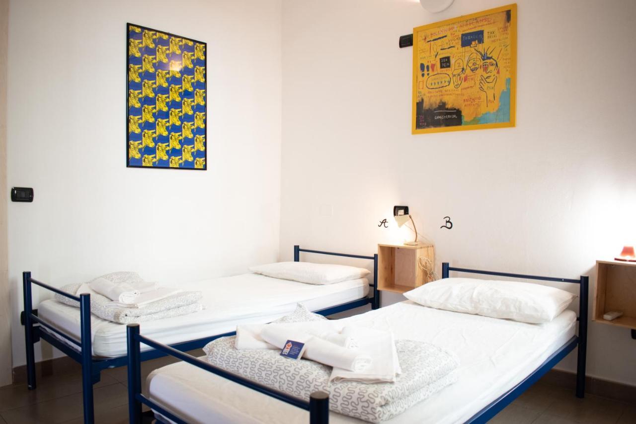 Abbey Hostel Genova Eksteriør billede