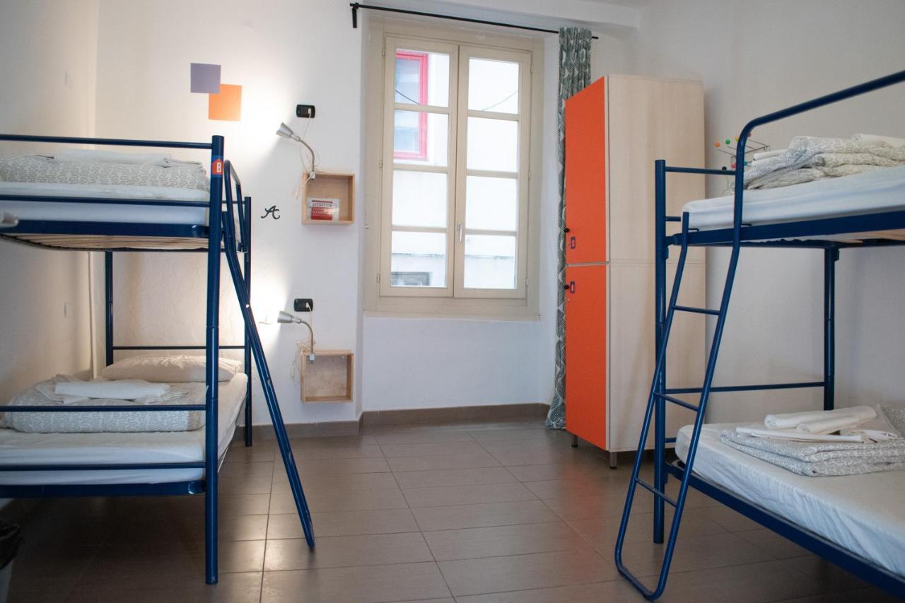 Abbey Hostel Genova Eksteriør billede